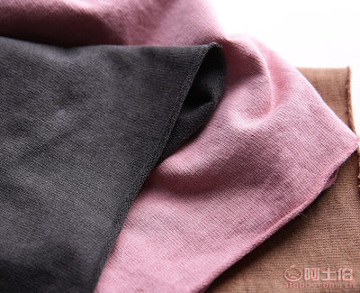 2017潮流原创女装 纯棉五分袖连帽卫衣批发指南